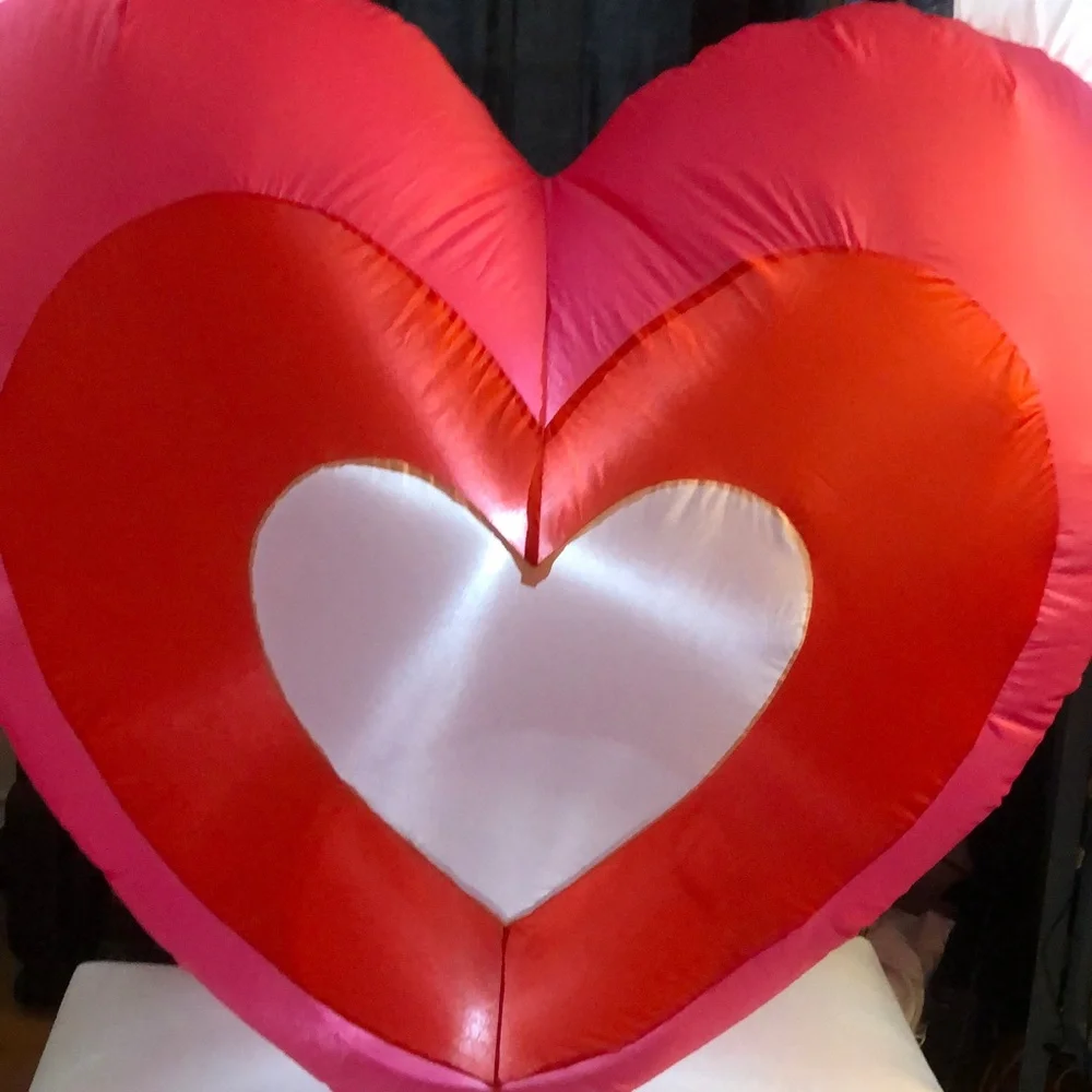 Heart-Shaped Red and Pink 'LOVE' Inflatable Decoration - Brand